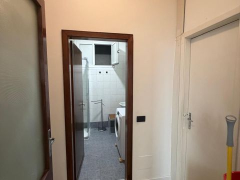 Via Trieste, 12 - Padova
