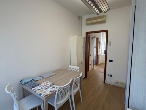 Via Trieste, 12 - Padova