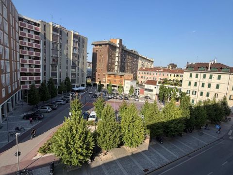 Via Trieste, 12 - Padova