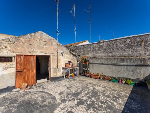 Via San Martino, 3 - Gravina In Puglia