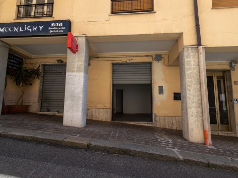 Via Mario Greco, 58 - Catanzaro