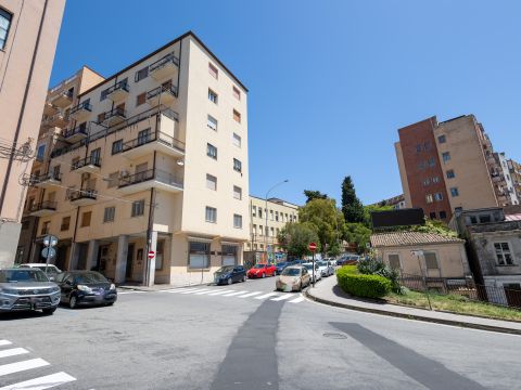 Via Mario Greco, 58 - Catanzaro
