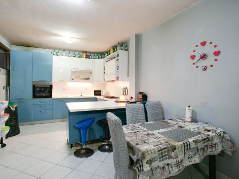 Via Sperandio Tullio, 19 - Guidonia Montecelio