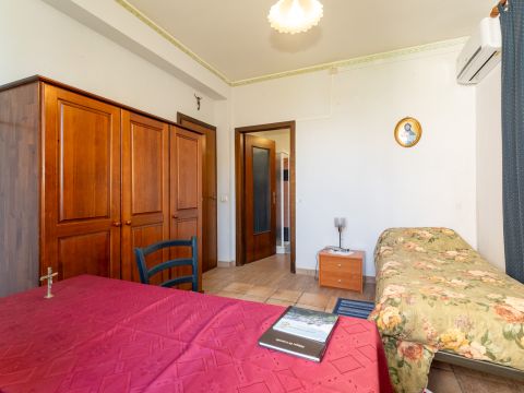 Via Vampolieri, 31 - Aci Catena