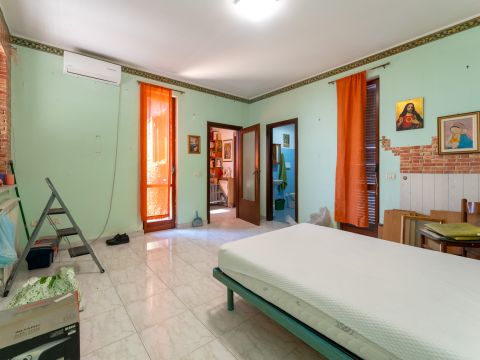 Via Vampolieri, 31 - Aci Catena