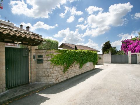 Via Arizzano, 23 - Roma
