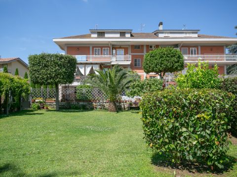 Via Arizzano, 23 - Roma
