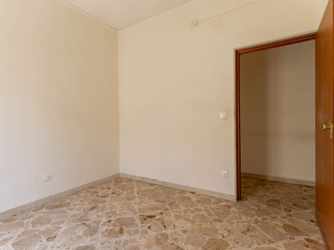 Via Taranto, 1 - Bari