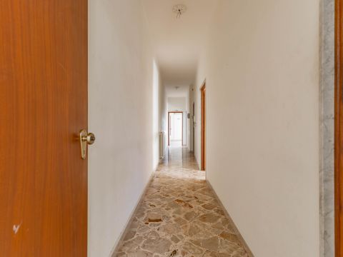 Via Taranto, 1 - Bari