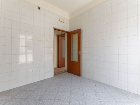 Via Taranto, 1 - Bari