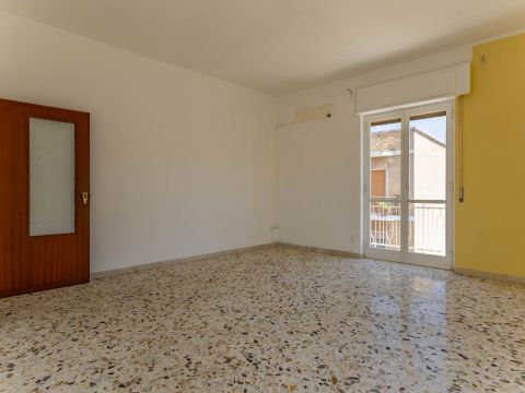 Via Taranto, 1 - Bari