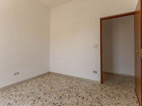 Via Taranto, 1 - Bari