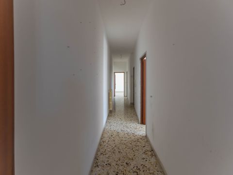 Via Taranto, 1 - Bari