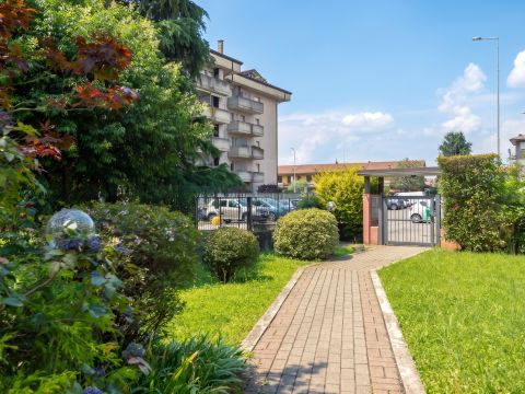 Via Capitano Sora, 10 - Dalmine