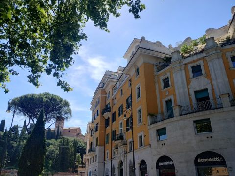 Piazza dell'Emporio, 11/a - Roma