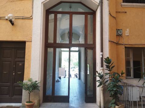Piazza dell'Emporio, 11/a - Roma