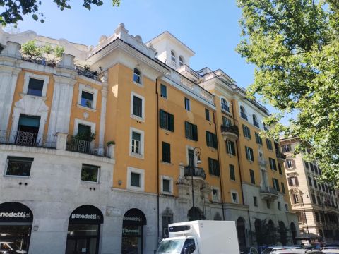 Piazza dell'Emporio, 11/a - Roma