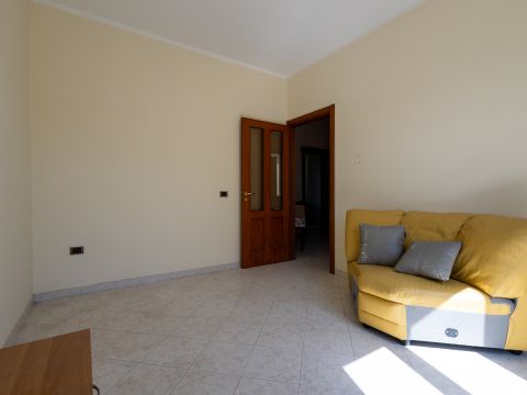 Via Alberto de Nobili, 5 - Catanzaro