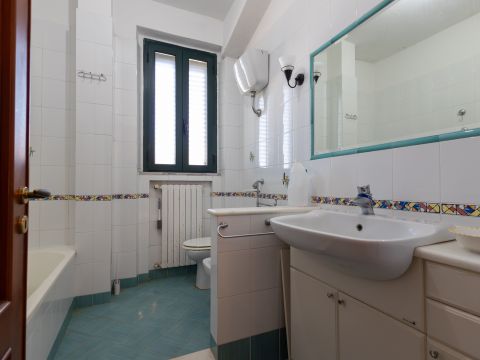 Via Alberto de Nobili, 5 - Catanzaro