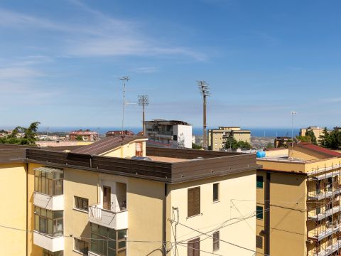 Via Alberto de Nobili, 5 - Catanzaro