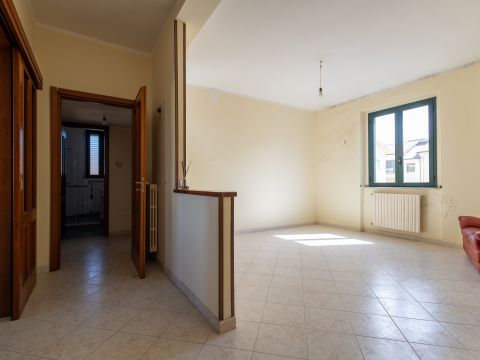 Via Alberto de Nobili, 5 - Catanzaro