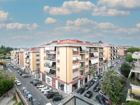 Via Luigi Kossuth, 28 - Roma