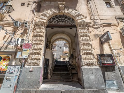 Via Montesano, 5 - Catania