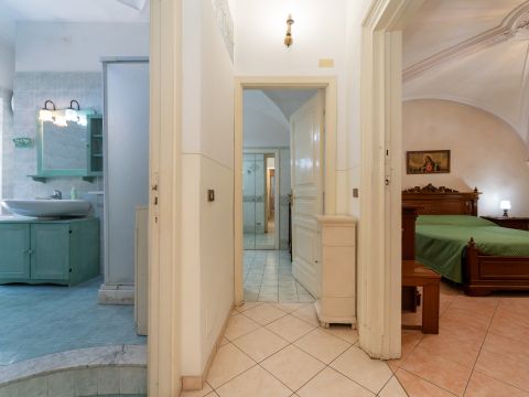 Via Montesano, 5 - Catania
