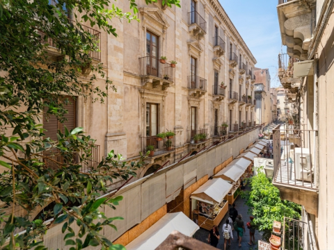 Via Montesano, 5 - Catania