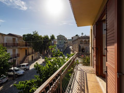 Corso Umberto I, 32 - Sant'andrea Apostolo Dello Ionio