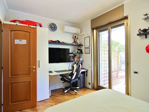 Via Andrea del Castagno, 12 - Roma