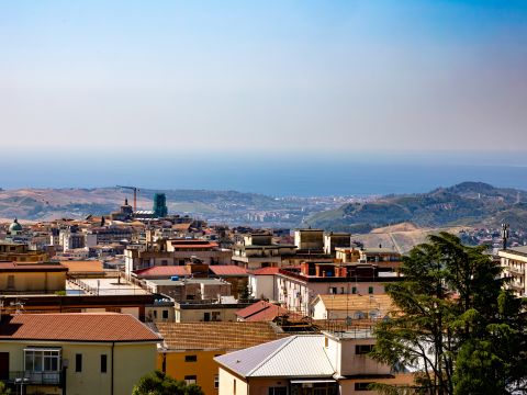 Via San Brunone di Colonia, 13 - Catanzaro