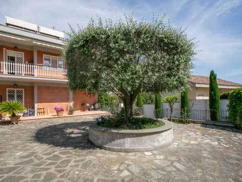 Via Arizzano, 23 - Roma