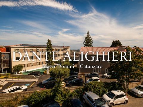 Piazza Alighieri Dante, 2 - Catanzaro