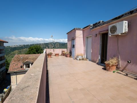 Via Ettore Vitale, 54 - Catanzaro
