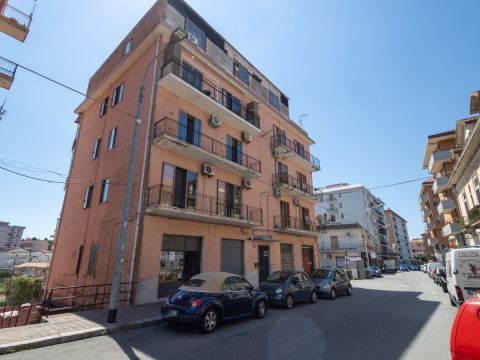 Via Ettore Vitale, 54 - Catanzaro