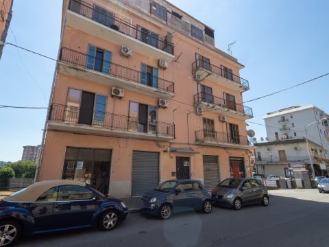 Via Ettore Vitale, 54 - Catanzaro