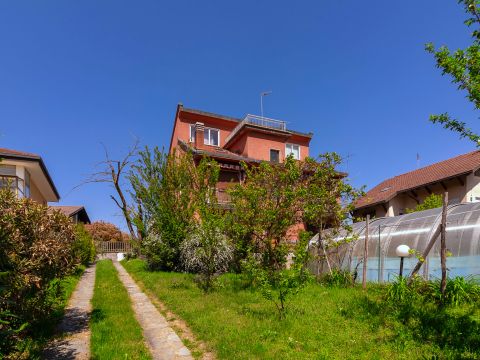 Regione Garrone, 3 - Reano