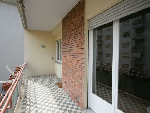 Via Collalto Sabino, 72 - Roma