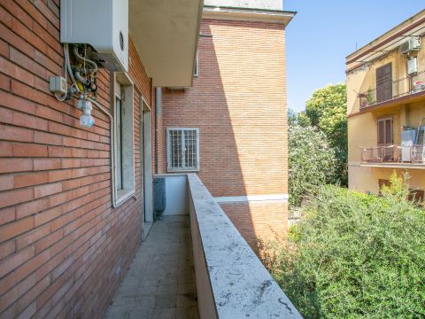 Via Augusto Dulceri, 135 - Roma