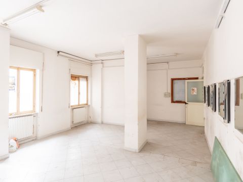 Via Generale Francesco Pignatelli, 16bis - Napoli