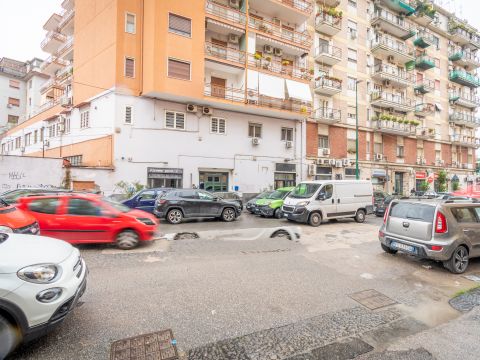Via Generale Francesco Pignatelli, 16bis - Napoli