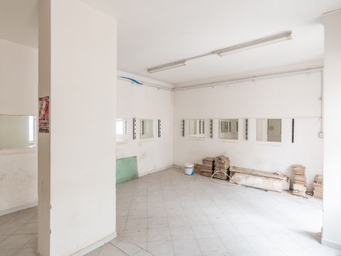 Via Tommaso Giovanni Blanch, 21 - Napoli