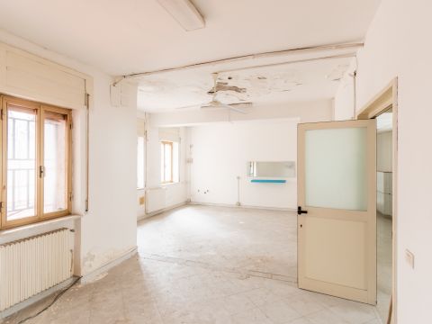 Via Tommaso Giovanni Blanch, 21 - Napoli