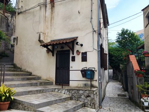 Via Ducale, 2 - Trecchina