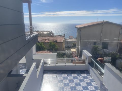 Via Giuseppe Verdi - Centola