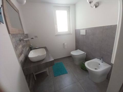 Via Valastro, 15 - Aci Castello