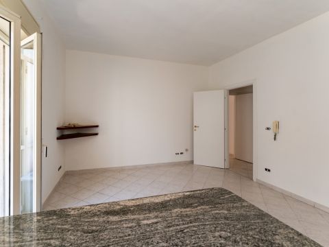 Via Antonio Santangelo Fulci, 85 - Catania