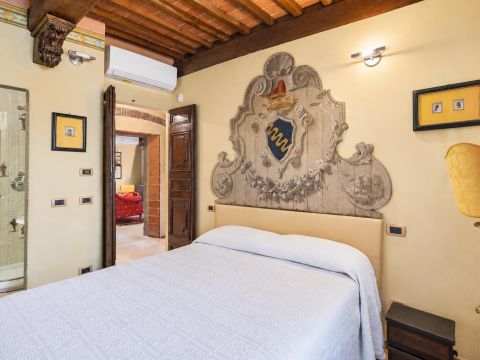 Via Aurelia, 298 - San Giuliano Terme