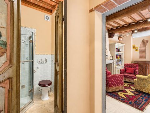 Via Aurelia, 298 - San Giuliano Terme